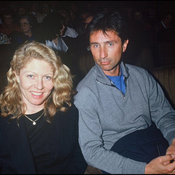 Archives - Thierry Lhermitte et sa femme Hélène lors de la 200e de la pièce de théâtre "Plein feux" en 1992.