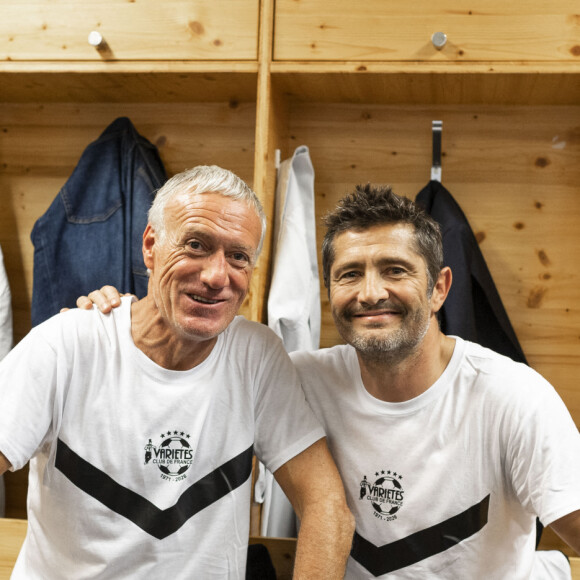 Exclusif - Didier Deschamps et Bixente Lizarazu - Backstage du match de football caritatif du Variétés Club de France contre les légendes des Avirons Bayonnais au profit des associations "Pièces Jaunes" et "Centre Hospitalier de la Côte Basque - Service Pédiatrie" à Bayonne le 19 octobre 2022. 12.000 € ont été récoltés après la victoire du Variétés 2-1 contre les légendes des Avirons Bayonnais. © Pierre Perusseau/Bestimage