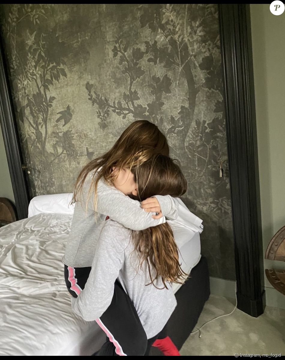 Marc-Olivier Fogiel partage une rare photo de ses deux filles, Mila et Lily - Instagram