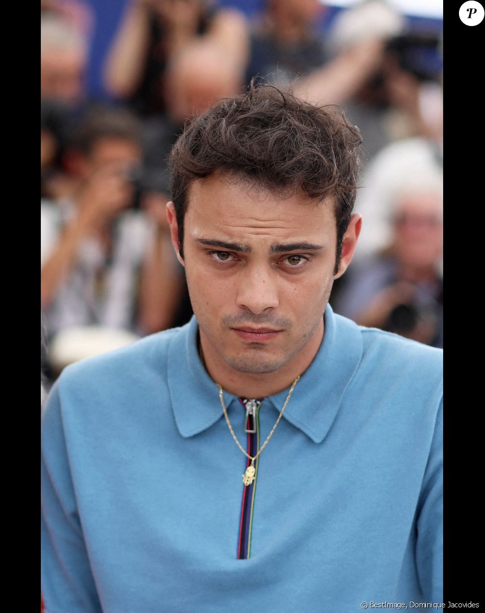 Sofiane Bennacer au photocall de "Les amandiers" lors du 75ème Festival International du Film de Cannes, France, le 23 mai 2022. © Dominique Jacovides/Bestimage