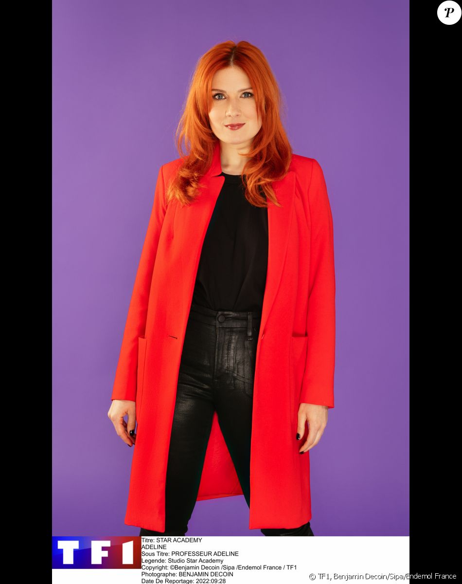 Photo officielle d'Adeline Toniutti, professeur de la "Star Academy 2022", sur TF1