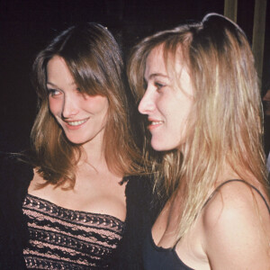 Carla Bruni et Valeria Bruni-Tedeschi soirée des Trophées du Film français en 1994