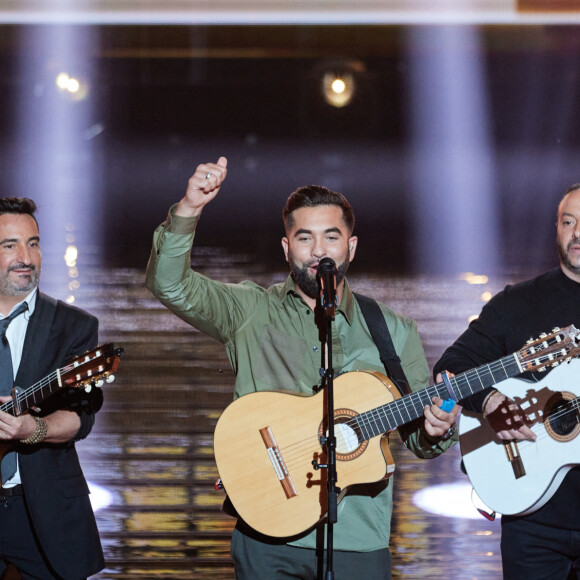Exclusif - Kendji Girac - Enregistrement de l'émission "La fête de la Chanson française" à Paris, diffusée le 29 novembre sur France 2. Le 7 novembre 2022 © Cyril Moreau-Veeren / Bestimage