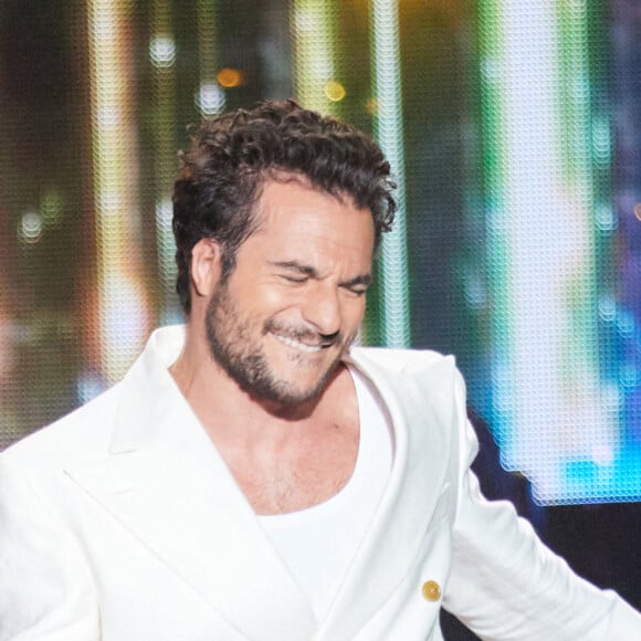 Exclusif - Amir Haddad - Enregistrement de l'émission "La fête de la Chanson française" à Paris, diffusée le 29 novembre sur France 2. Le 7 novembre 2022 © Cyril Moreau-Veeren / Bestimage