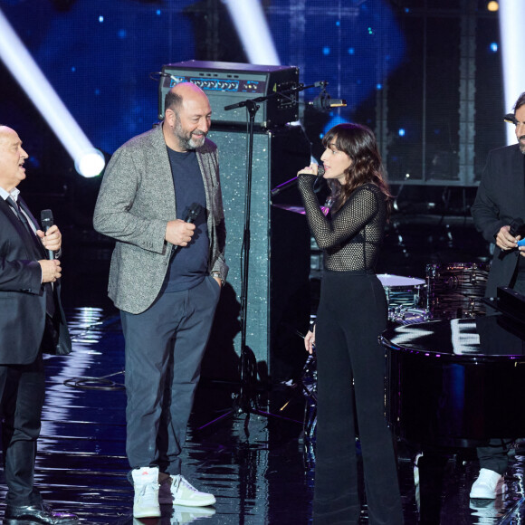 Exclusif - Michel Jonasz, Kad Merad, Juliette Armanet, André Manoukian et Laury Thilleman - Enregistrement de l'émission "La fête de la Chanson française" à Paris, diffusée le 29 novembre sur France 2. Le 7 novembre 2022 © Cyril Moreau-Veeren / Bestimage