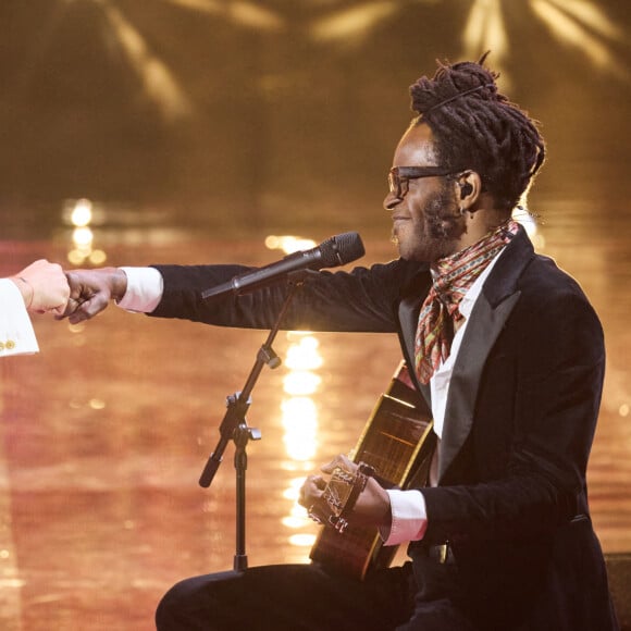 Exclusif - Amir Haddad et Tété - Enregistrement de l'émission "La fête de la Chanson française" à Paris, diffusée le 29 novembre sur France 2. Le 7 novembre 2022 © Cyril Moreau-Veeren / Bestimage