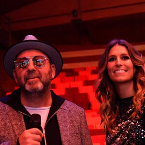 Exclusif - Kad Merad, Michel Jonasz et Laury Thilleman - Backstage - Enregistrement de l'émission "La fête de la Chanson française" à Paris, diffusée le 29 novembre sur France 2. Le 7 novembre 2022 © Cyril Moreau-Veeren / Bestimage