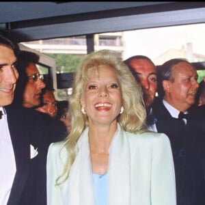 David Hallyday, Tony Scotti, Sylvie Vartan et Johnny hallyday en 1986 à Cannes