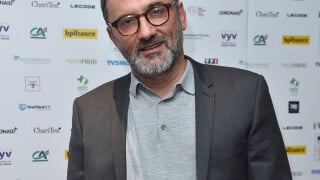 Un dimanche à la campagne : Frédéric Lopez déjà absent un certain temps, les explications