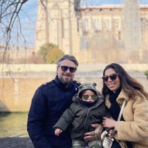 Anthony Dupray avec sa femme Raquel et leur fils