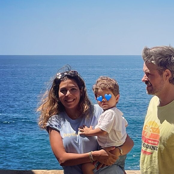 Anthony Dupray avec sa femme Raquel et leur fils