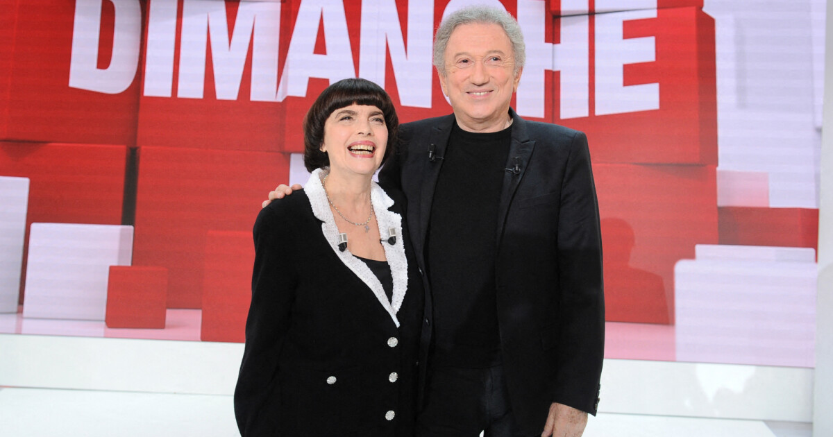 Vivement dimanche : Mireille Mathieu dans l'ambiance de Noël, les ...