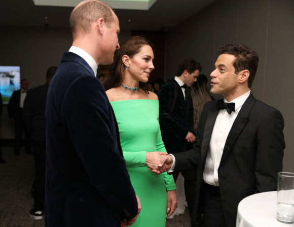 Le prince William, prince de Galles, et Catherine (Kate) Middleton, princesse de Galles, Rami Malek lors de la 2ème cérémonie "Earthshot Prize Awards" au "MGM Music Hall de Fenway" à Boston, le 2 décembre 2022. Au cours de cette soirée, les noms des lauréats seront révélés. 