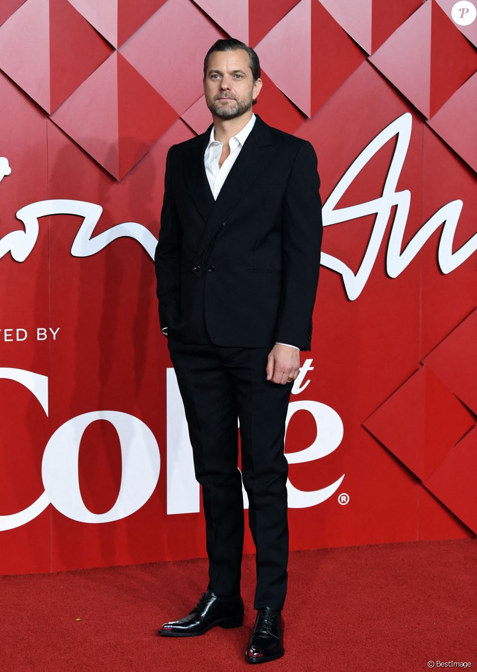 Joshua Jackson au photocall de la soirée des British Fashion Awards
