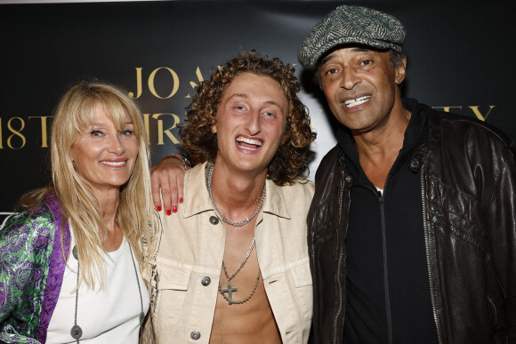 Exclusif - Joalukas Noah avec ses parents, Isabelle Camus et Yannick Noah lors de la soirée d'anniversaire de Joalukas Noah, fils de Yannick Noah et Isabelle Camus, pour ses 18 ans à Paris le 10 juin 2022. © Cyril Moreau / Bestimage 