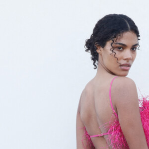 Tina Kunakey - Les célébrités au photocall du défilé Jacquemus pour la présentatation de la toute dernière collection "Le Raphia" au Bourget, Seine-Saint-Denis (93), France, le 12 décembre 2022. Habitué à ne pas suivre le calendrier de la Fashion Week de Paris, le designer a présenté sa toute dernière collection "Le Raphia" avec l'une une de ses couleurs favorites : le beige. © Veeren-Clovis/Bestimage 