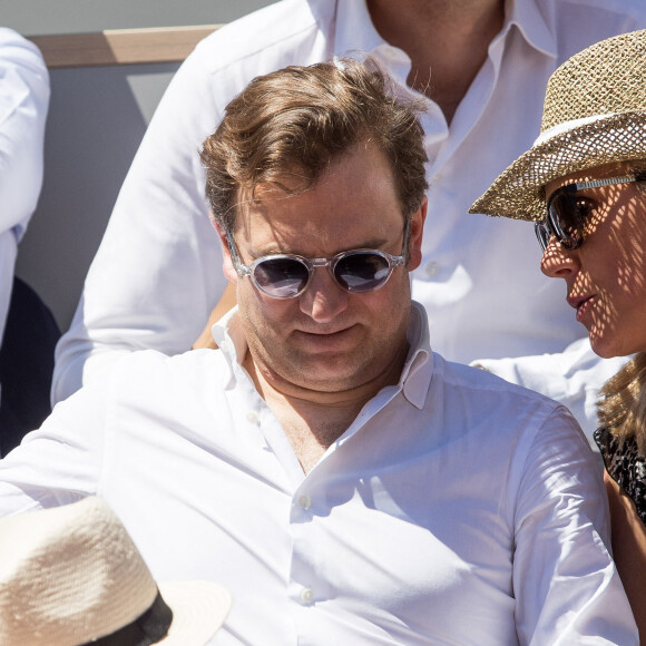 Laurence Ferrari et son mari Renaud Capuçon dans les tribunes lors des internationaux de tennis de Roland Garros à Paris, France, le 2 juin 2019. © Jacovides-Moreau/Bestimage 