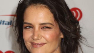 Katie Holmes  : Son look étrange ne fait pas l'unanimité, explications sur ces choix très particuliers
