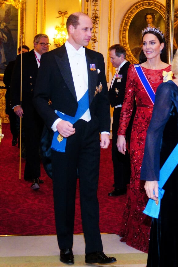 Le prince William et Kate Middleton - La famille royale d'Angleterre lors de la réception des corps diplômatiques au palais de Buckingham à Londres le 6 décembre 2022.