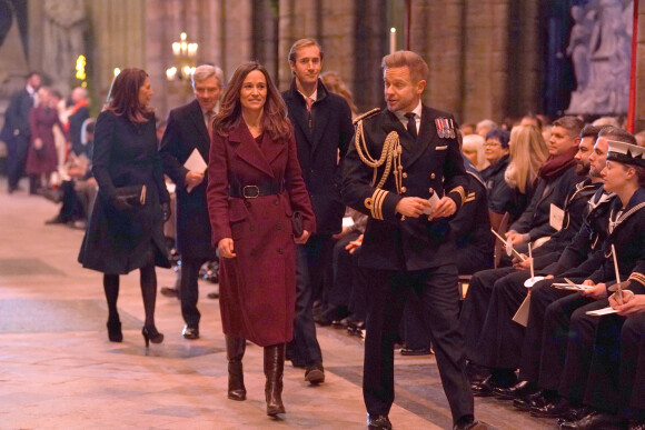 Pippa Middleton et son mari James Matthews , arrivent pour le "Together at Christmas" Carol Service à l'abbaye de Westminster à Londres, Royaume uni, le 15 décembre 2022. 