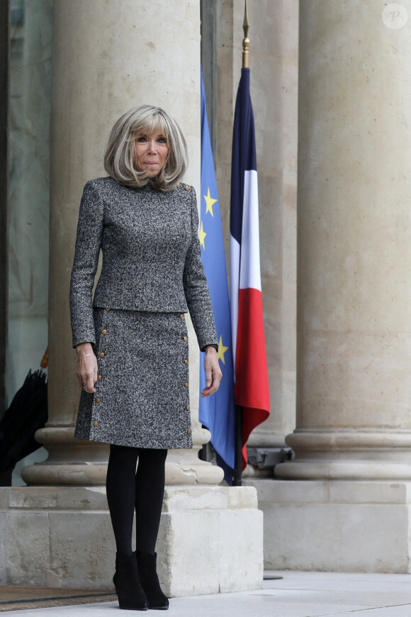 Brigitte Macron reçoit la première dame de l'Ukraine Olena Zelenska au palais de l'Elysée à Paris le 12 décembre 2022. © Stéphane Lemouton / Bestimage 