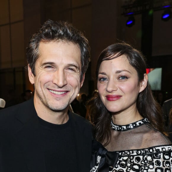 Guillaume Canet et sa compagne Marion Cotillard (en Chanel) - Intérieur du dîner Chanel des révélations César 2020 au Petit Palais à Paris, le 13 janvier 2020. © Olivier Borde/Bestimage