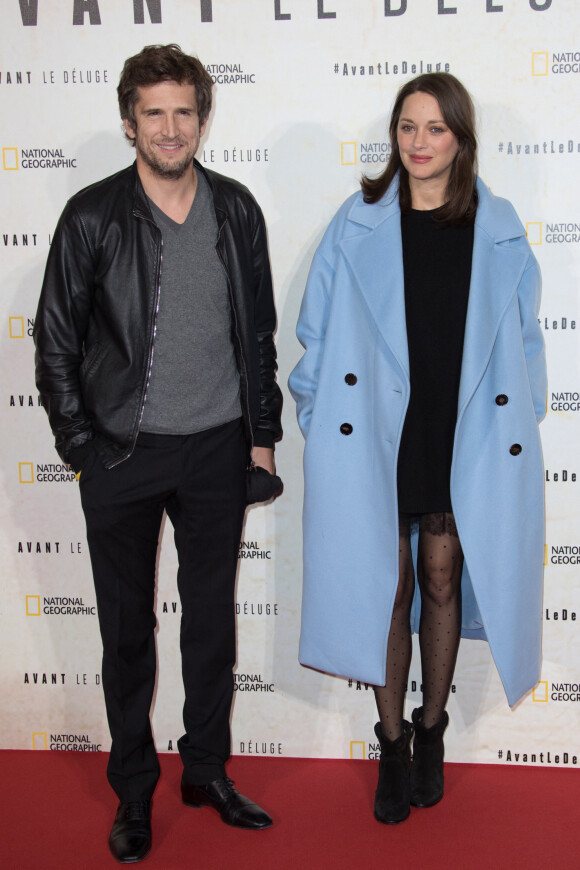 Marion Cotillard enceinte et son compagnon Guillaume Canet - Avant première du documentaire "Before the flood" au théâtre du Chatelet à Paris le 17 octobre 2016. © Cyril Moreau/Bestimage