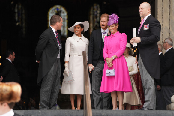 Peter Philips, le prince Harry, Meghan Markle, Zara Phillips, Mike Tindall - Les membres de la famille royale et les invités lors de la messe célébrée à la cathédrale Saint-Paul de Londres, dans le cadre du jubilé de platine (70 ans de règne) de la reine Elizabeth II d'Angleterre. Londres.