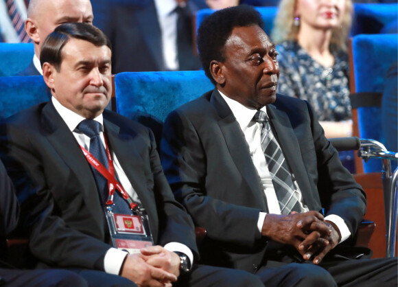 Igor Levitin et Pelé - Tirage de la coupe du monde de Football 2018 en Russie à Moscou le 1er decembre 2017.