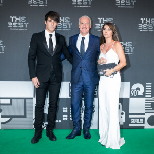 Didier Deschamps, sa femme Claude et leur fils Dylan - Les célébrités arrivent à la cérémonie des Trophées Fifa 2018 au Royal Festival Hall à Londres, Royaume Uni, le 25 septembre 2018. © Cyril Moreau/Bestimage