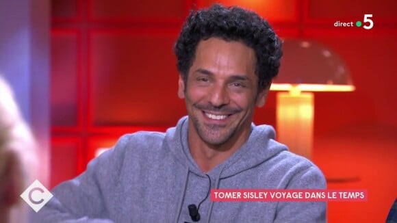 Tomer Sisley aimerait revenir en arrière : ses regrets sur l'éducation de ses enfants, une grosse erreur révélée !