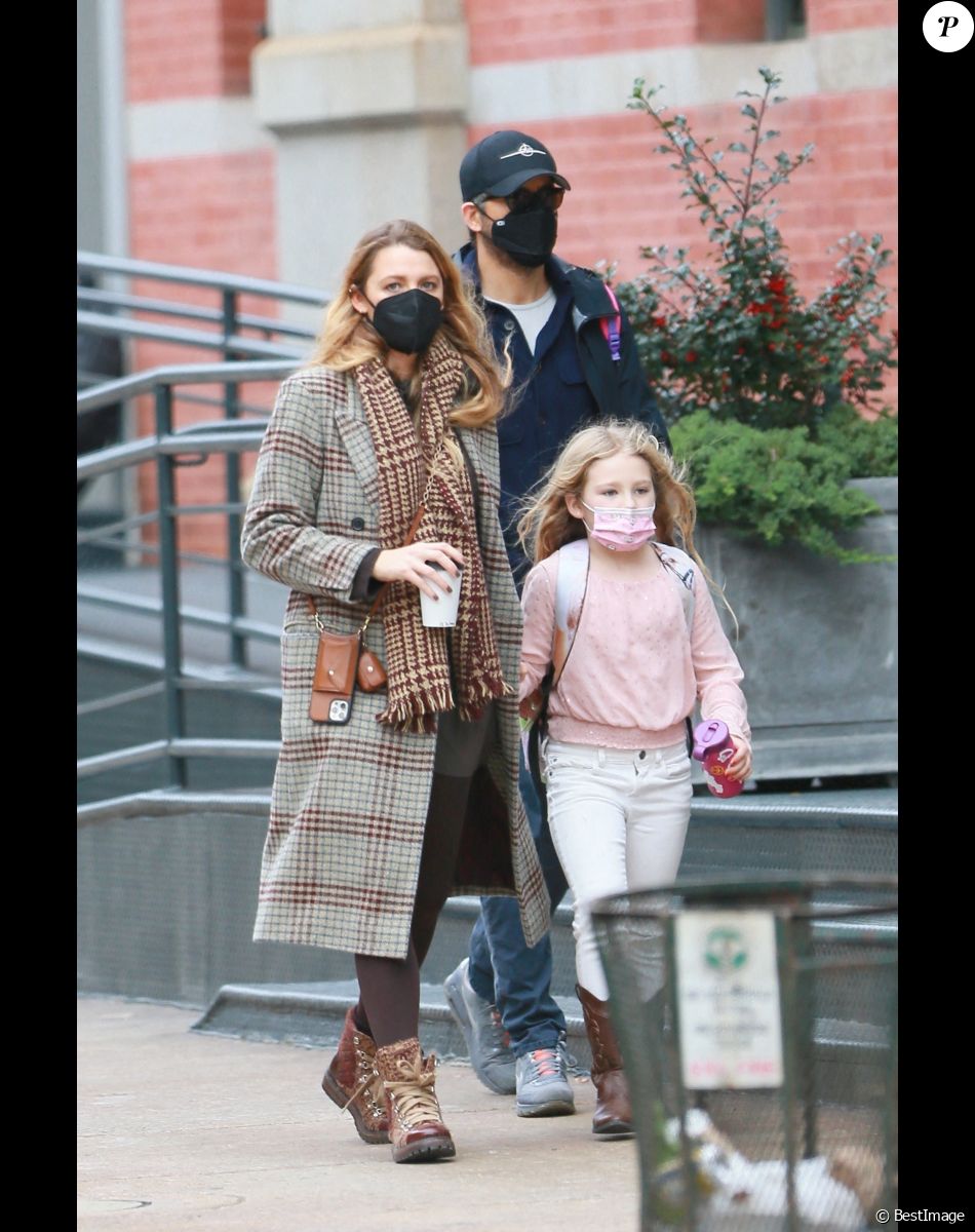 Blake Lively a accouché de son 4e enfant avec Ryan Reynolds elle dévoile son corps après la Blake Lively a accouché de son 4e enfant avec Ryan Reynolds elle dévoile son corps après la
