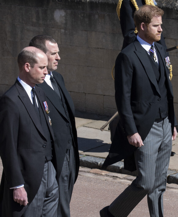 Le prince Harry, duc de Sussex, Peter Phillips, le prince William, duc de Cambridge - Arrivées aux funérailles du prince Philip, duc d'Edimbourg à la chapelle Saint-Georges du château de Windsor, le 17 avril 2021. 