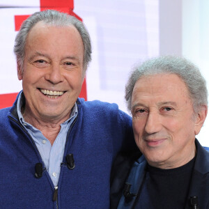 Exclusif - Michel Leeb et Michel Drucker - Enregistrement de l'émission Vivement dimanche au studio Gabriel, présentée par M.Drucker, et diffusée sur France 3, le 08 janvier 2023. © Guillaume Gaffiot / Bestimage