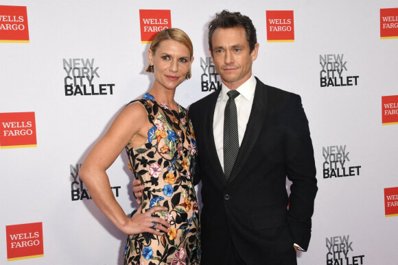 Claire Danes et son mari Hugh Dancy - Personnalités au "2022 NYC Ballet Fall Fashion Gala" au théâtre David H.Koch à New York. Le 28 septembre 2022