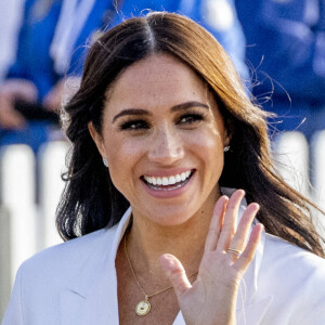 Le prince Harry et Meghan Markle assistent à une réception organisée par la ville de La Haye et le ministère néerlandais de la Défense, au Nations Home, la veille de l'ouverture des Invictus Games 2020 à Zuiderpark, La Haye, le 15 avril 2022. 