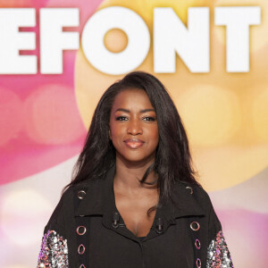 Exclusif - Hapsatou Sy - Première émission "TPMP Elles refont la télé", une version féminine de "Touche pas à mon poste !" sur C8 présentée par H. Sy à Paris. C. Hanouna a donné carte blanche à H. Sy pour cette émission mensuelle. Le 25 septembre 2020. © Jack Tribeca/Bestimage 