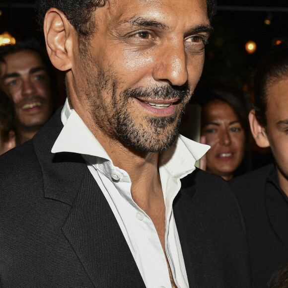 Exclusif - Tomer Sisley - Soirée du 49ème anniversaire de Sandra Sisley (né le 25 avril) et les 6 ans de "Retrouvite" avec son mari Tomer au restaurant Mamamia à Paris le 12 mai 2022. © Pierre Perusseau/Bestimage 