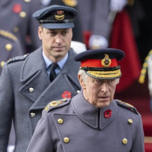 Le prince William, prince de Galles, et Prince Charles III - Les membres de la famille royale d'Angleterre et les personnalités lors du "Remembrance Sunday Service" à Londres.