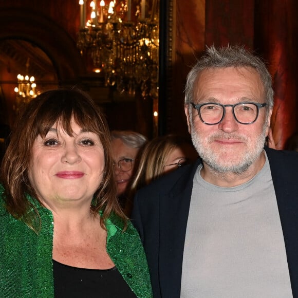 Exclusif - Michèle Bernier et Laurent Ruquier - 100ème de la pièce "Je préfère qu'on reste ensemble" au Théâtre des Variétés à Paris le 12 janvier 2023. © Coadic Guirec/Bestimage