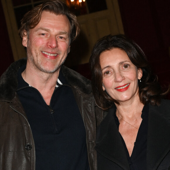 Exclusif - François Feroleto et sa compagnon Valérie Karsenti - 100ème de la pièce "Je préfère qu'on reste ensemble" au Théâtre des Variétés à Paris. © Coadic Guirec/Bestimage