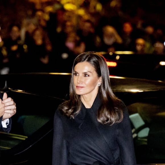 Le roi Felipe VI et la reine Letizia d'Espagne - Obsèques du roi Constentin II de Grèce : arrivées au dîner la veille de la cérémonie à l'hôtel Grande Bretagne à Athènes le 15 janvier 2023. 