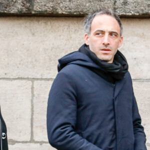 Léa Salamé et son compagnon Raphaël Glucksmann - Obsèques de Sébastien Demorand à la Coupole du crématorium du cimetière du Père-Lachaise à Paris, France, le 31 janvier 2020. 