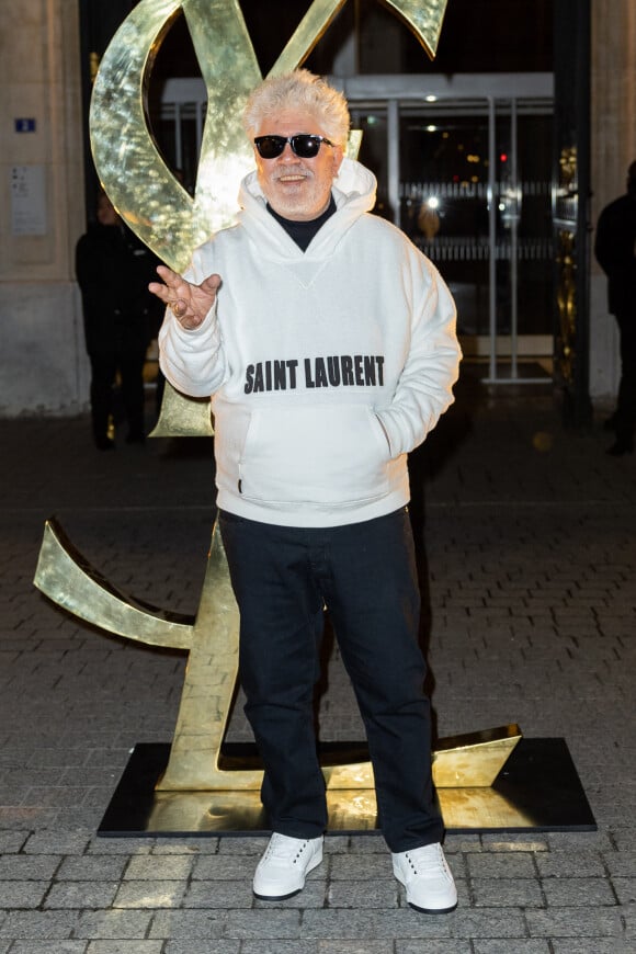 Pedro Almodovar - Défilé Saint Laurent Homme Automne-Hiver 2023-2024 lors de la Fashion Week à Paris le 17 janvier 2022. © Olivier Borde/Bestimage 