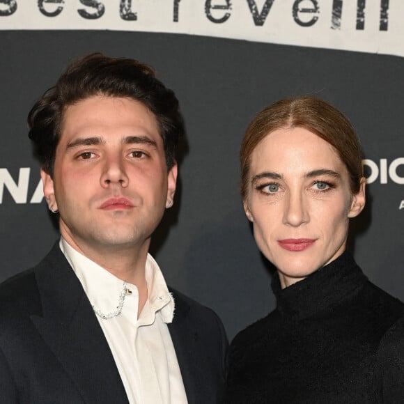 Xavier Dolan et Nancy Grant - Avant-première de la serie "La Nuit où Laurier Gaudreault s'est réveillé" à la Cinémathèque Française à Paris le 17 janvier 2023. © Coadic Guirec/Bestimage