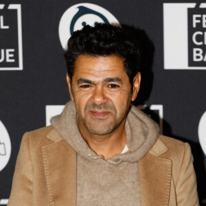 Jamel Debbouze au photocall de la cérémonie de clôture du festival "Cinébanlieue" à l'UGC Ciné Cité Les Halles à Paris, le 18 novembre 2022. © Christophe Clovis/Bestimage