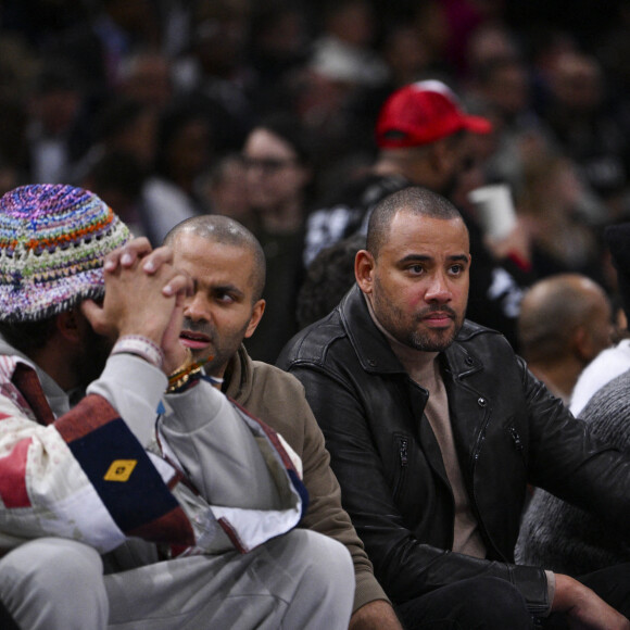 Joakim Noah, Tony Parker et Gaëtan Müller - People au match de Basketball Paris NBA 2023 entre les Pistons de Detroit et les Bulls de Chicago à l'Accor Arena Bercy le 19 janvier 2023.