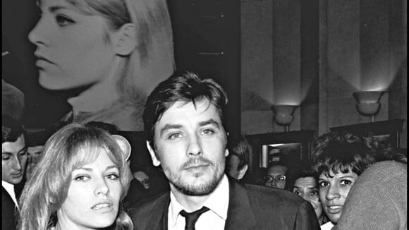 Alain Delon proche de Nathalie jusqu'à sa mort : "Elle était la seule Mme Delon", leur amour indéfectible