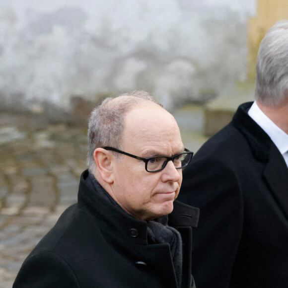 Albert de Monaco et Philippe de Belgique quittent l'enterrement de Max Margrave de Baden dans le Baden Wurtemberg @ Philipp von Ditfurth/DPA/ABACAPRESS.COM