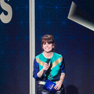 Exclusif - Faustine Bollaert - Enregistrement de l'émission "La boîte à Secrets 9" à Paris, qui sera diffusée le 9 septembre sur France 3. Au cours de la soirée, chaque invité aura une boîte disposée devant lui, de laquelle il extraira un objet revêtant une valeur particulière à ses yeux. Après en avoir livré la signification en plateau, la personnalité verra alors apparaître une surprise dans la boîte géante de l'émission, avec l'intervention de proches. Une émission qui véhicule de belles valeurs, et qui contiendra son lot de larmes et de révélations dans une atmosphère bienveillante. Paris le 08/03/021 © Tiziano Da Silva / Bestimage 